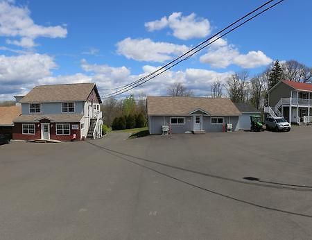 Airport Inn Fredericton Exteriör bild