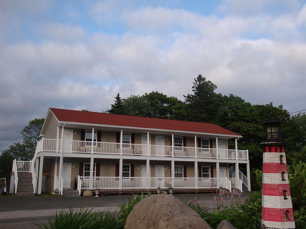Airport Inn Fredericton Exteriör bild