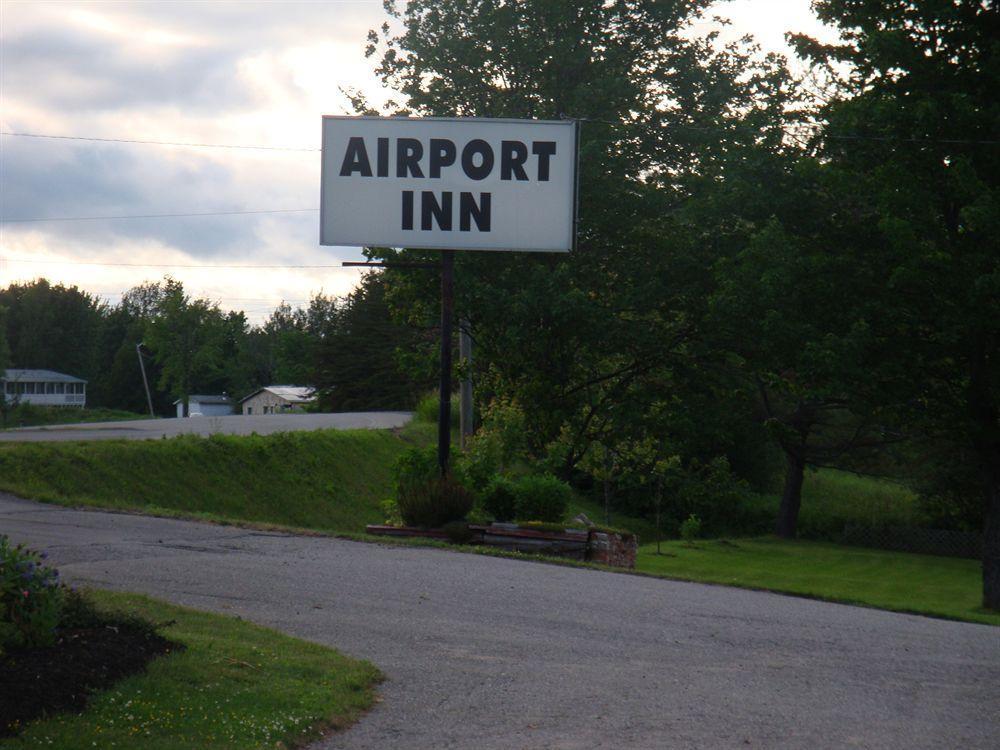 Airport Inn Fredericton Exteriör bild